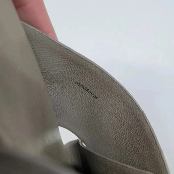 Vince Villaire Espadrille Sandals - Picture 13 of 14